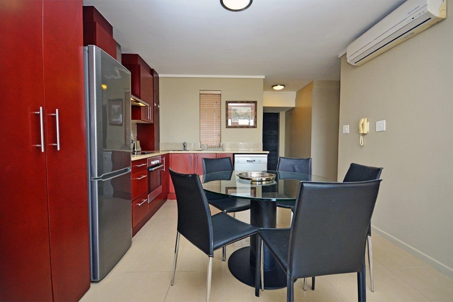 To Let 2 Bedroom Property for Rent in Sea Point Western Cape